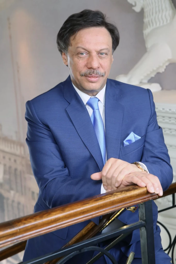 Михаил Юрьевич Барщевский возобновляет адвокатскую деятельность